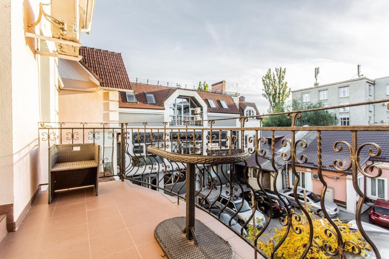 Star Rent Hotel Chisinau Bagian luar foto